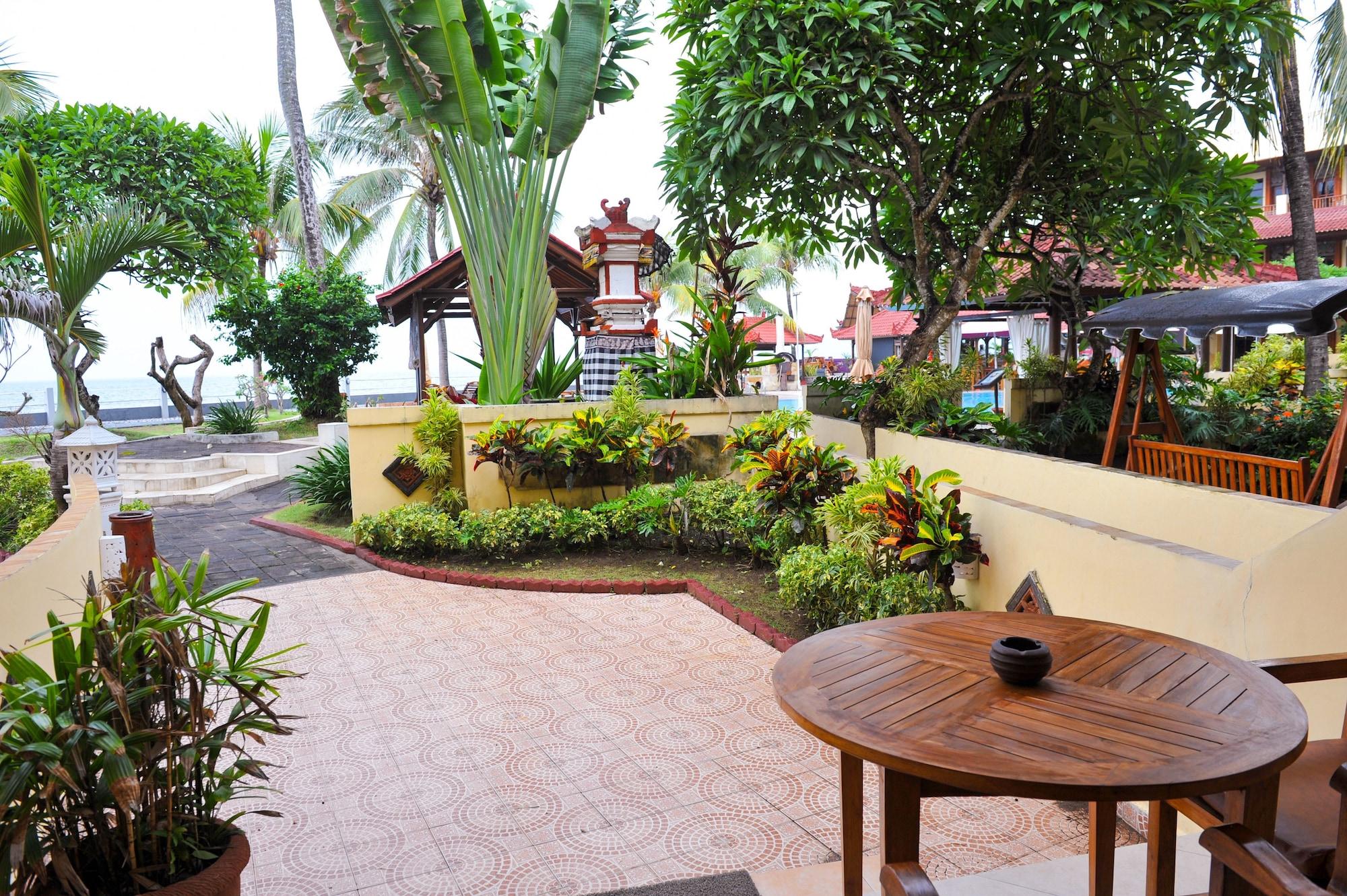 Bali Palms 4* Candi Dasa (Bali)