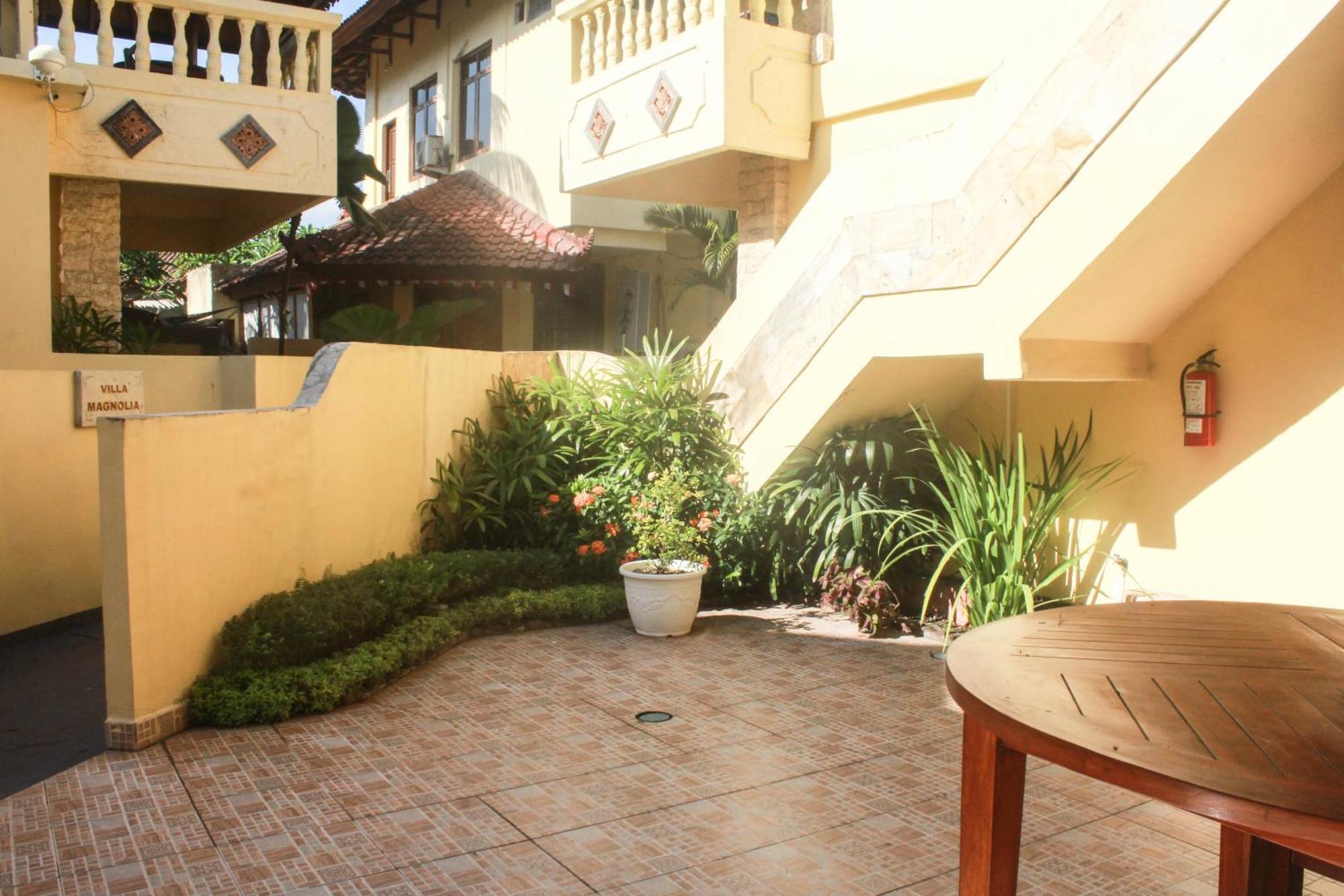 Hotel Bali Palms Candi Dasa (Bali)